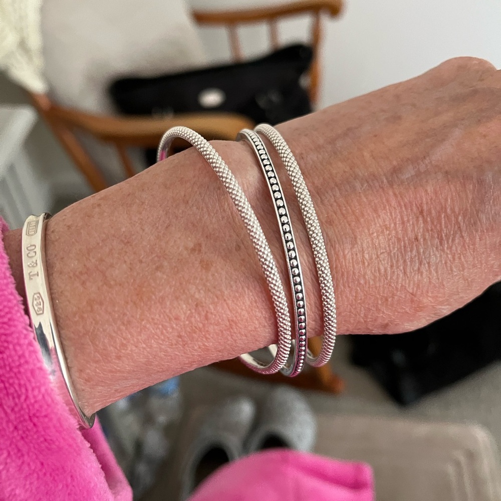 LAGOS Caviar Sterling Silver Three Bangle Set - Picture 5 of 16